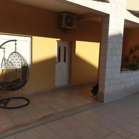 Vujcic Apartment *