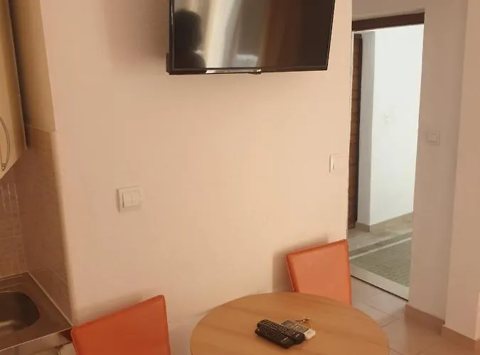 Apartament Vujcic *
